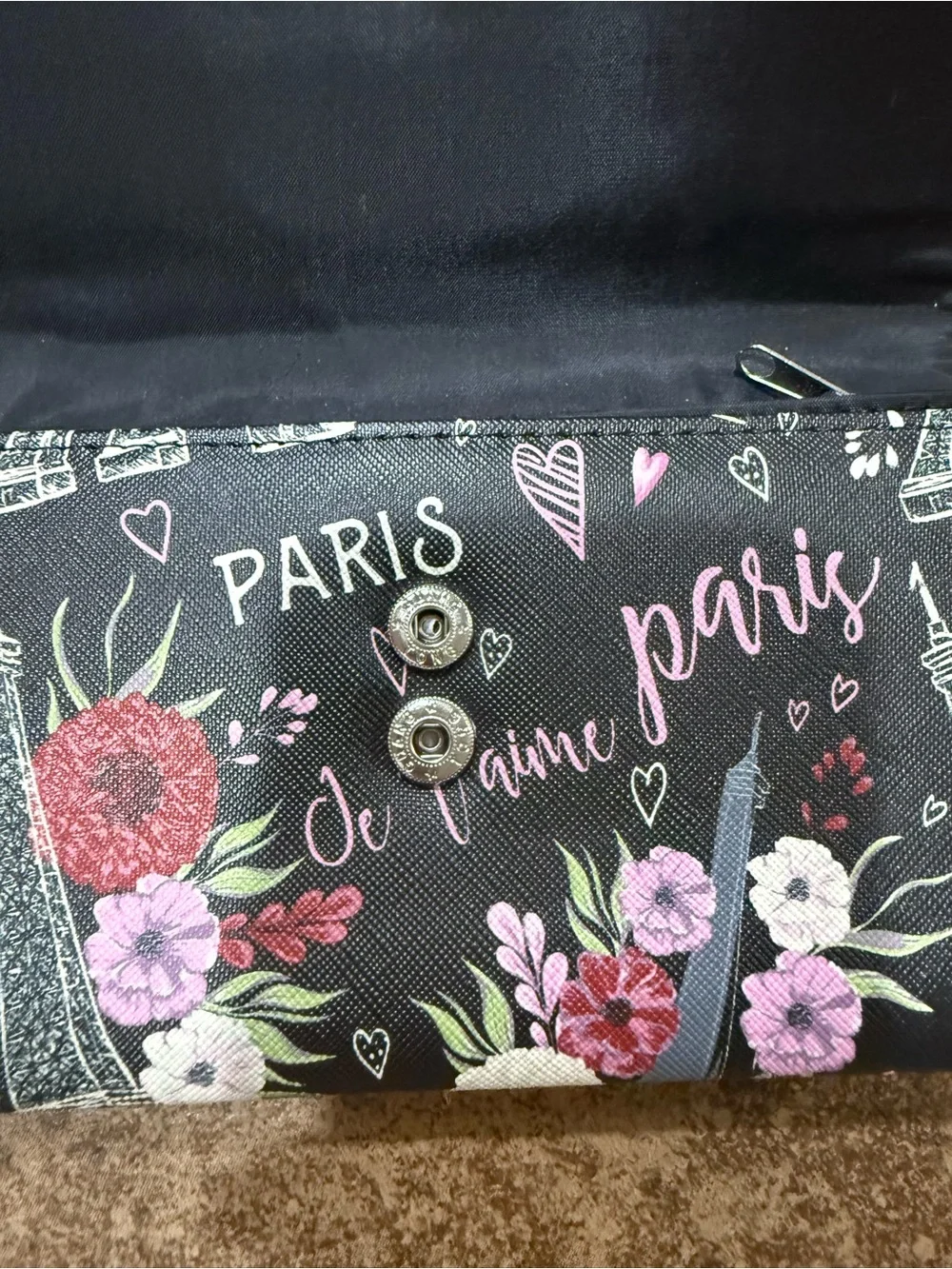 Tahari chic paris